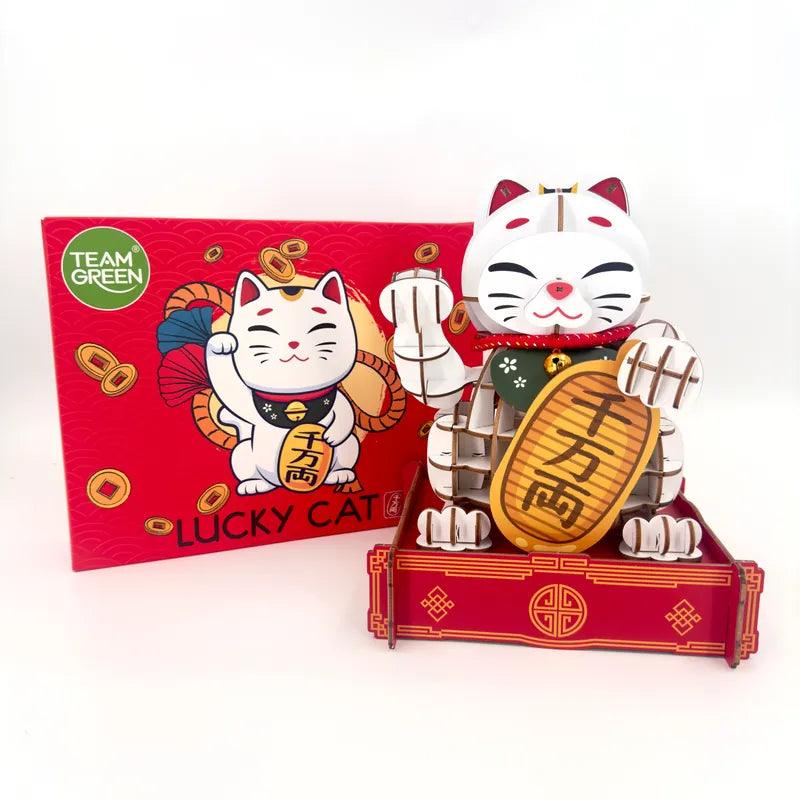 Moveable Lucky Cat