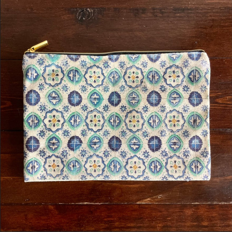 Peranakan True Blue Pouch